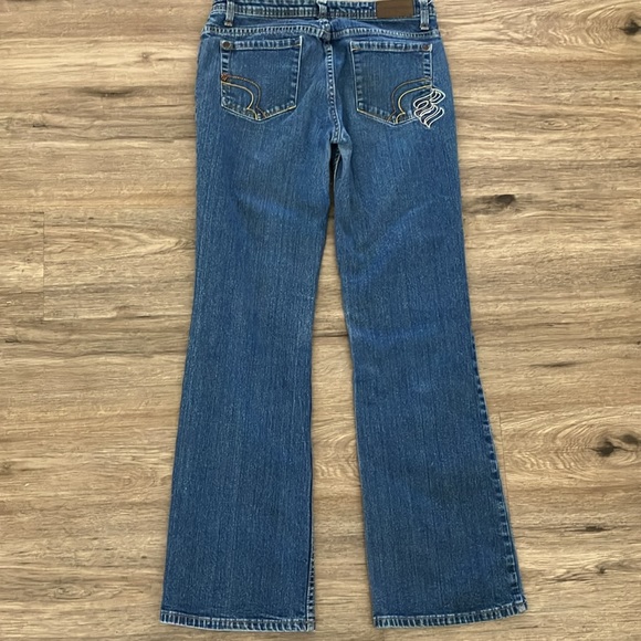 ROCAWEAR Women Juniors Straight Leg Slight Flare Jeans. Juniors size 11. - Picture 5 of 10